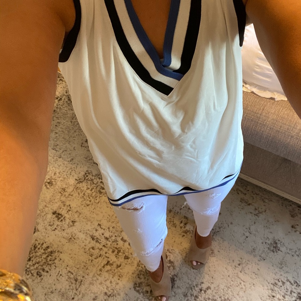 New💗Adorable ivory rib top - Picture 5 of 6